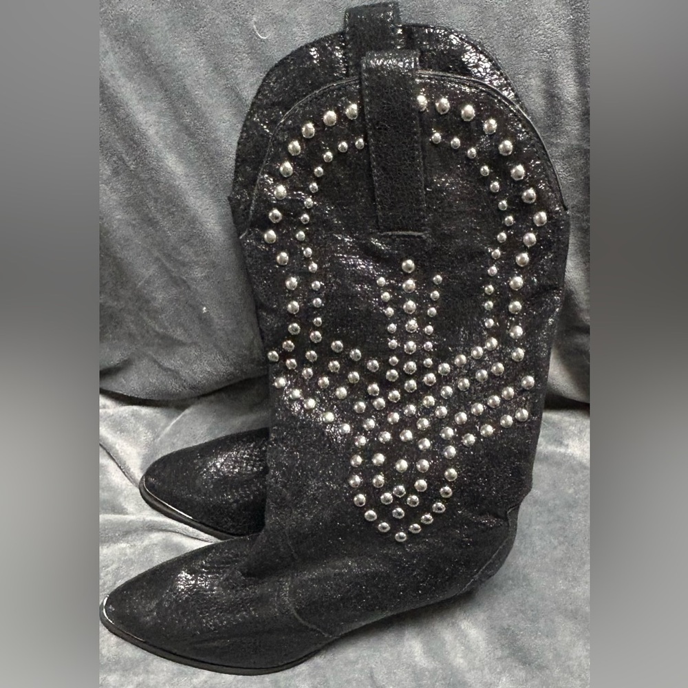 Reba Studded Biker Western Leather Women’s Boots Size 6.5